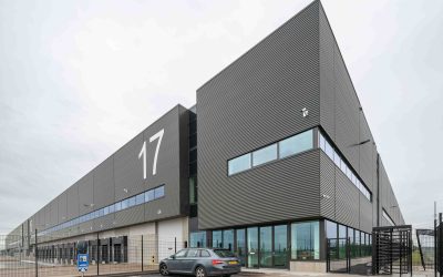 Pleijsier Bouw levert warehouse 4 op GMLP Schiphol op aan Kuehne+Nagel